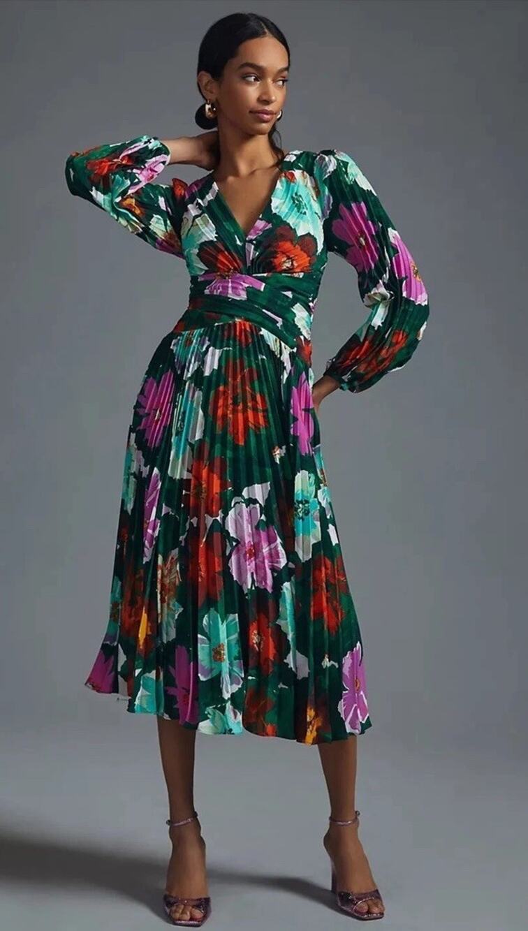 NWT Mauve By Anthropologie Pleated V-Neck Green Floral Dress Size 4 $220